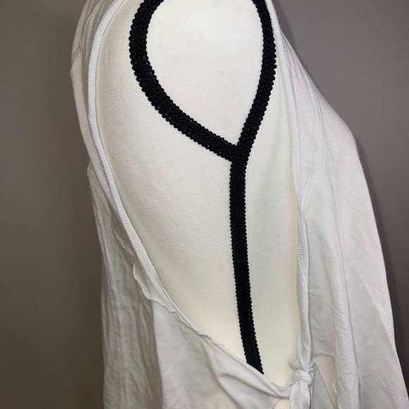 White Oversized boho tank - Picture 3 of 9